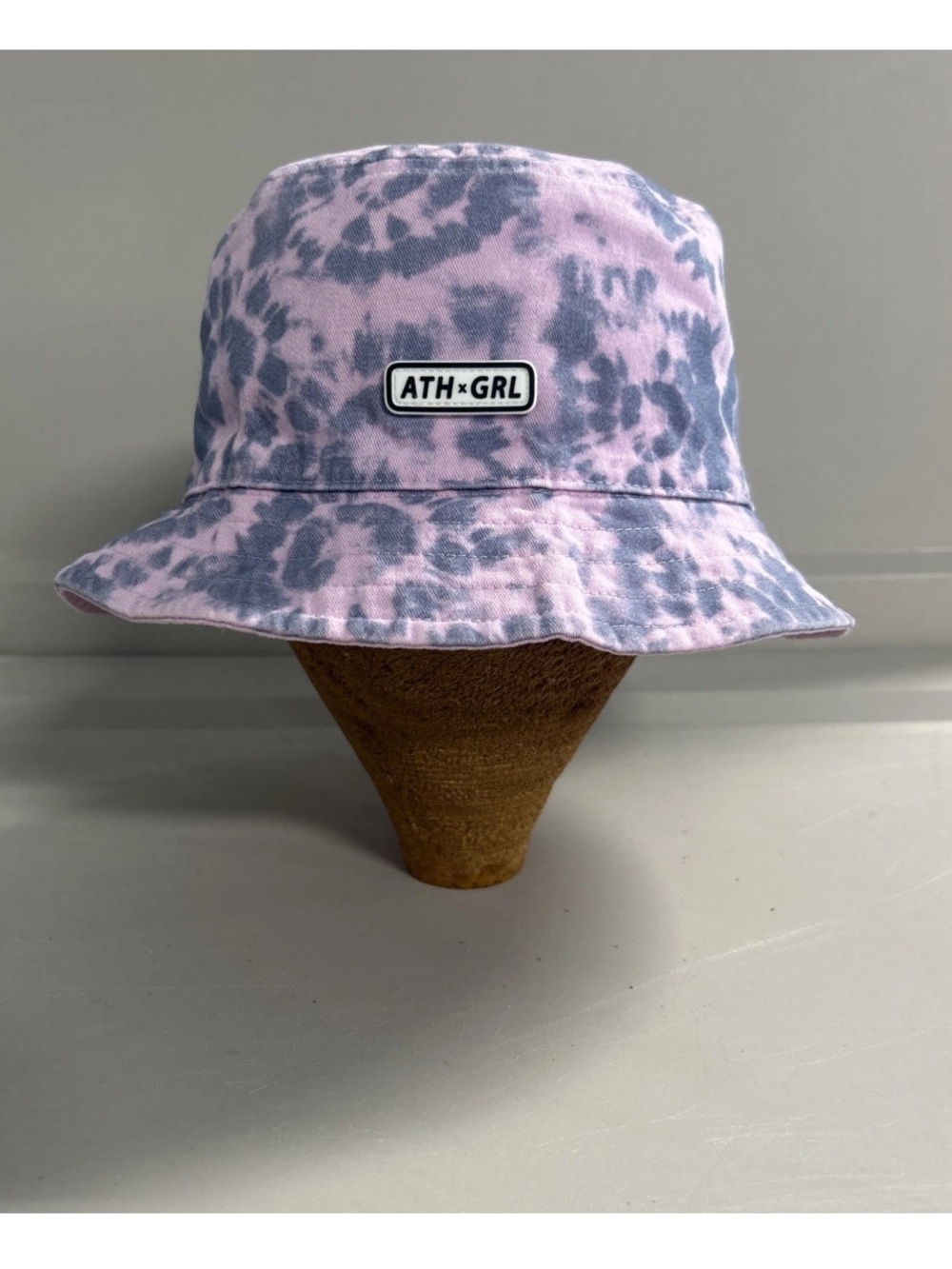 Athleta Girls Reversible Bucket Hat Pink Blue Tie Dye Patch Embroidered Logo OS